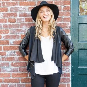 BLANKNYC Faux Leather Jacket Waterfall Black XS